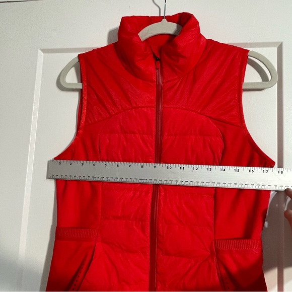 Lululemon Down For it All Vest - Picture 10 of 16